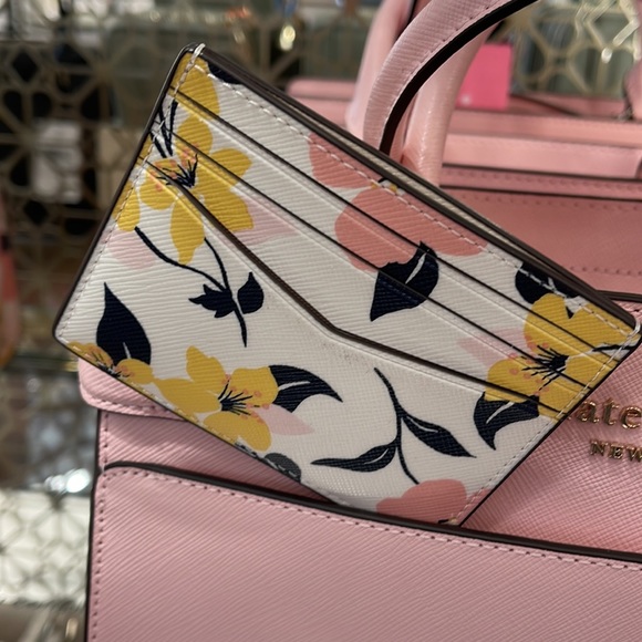 Kate Spade Staci Lily Blooms Small Card Hoder - Picture 11 of 16